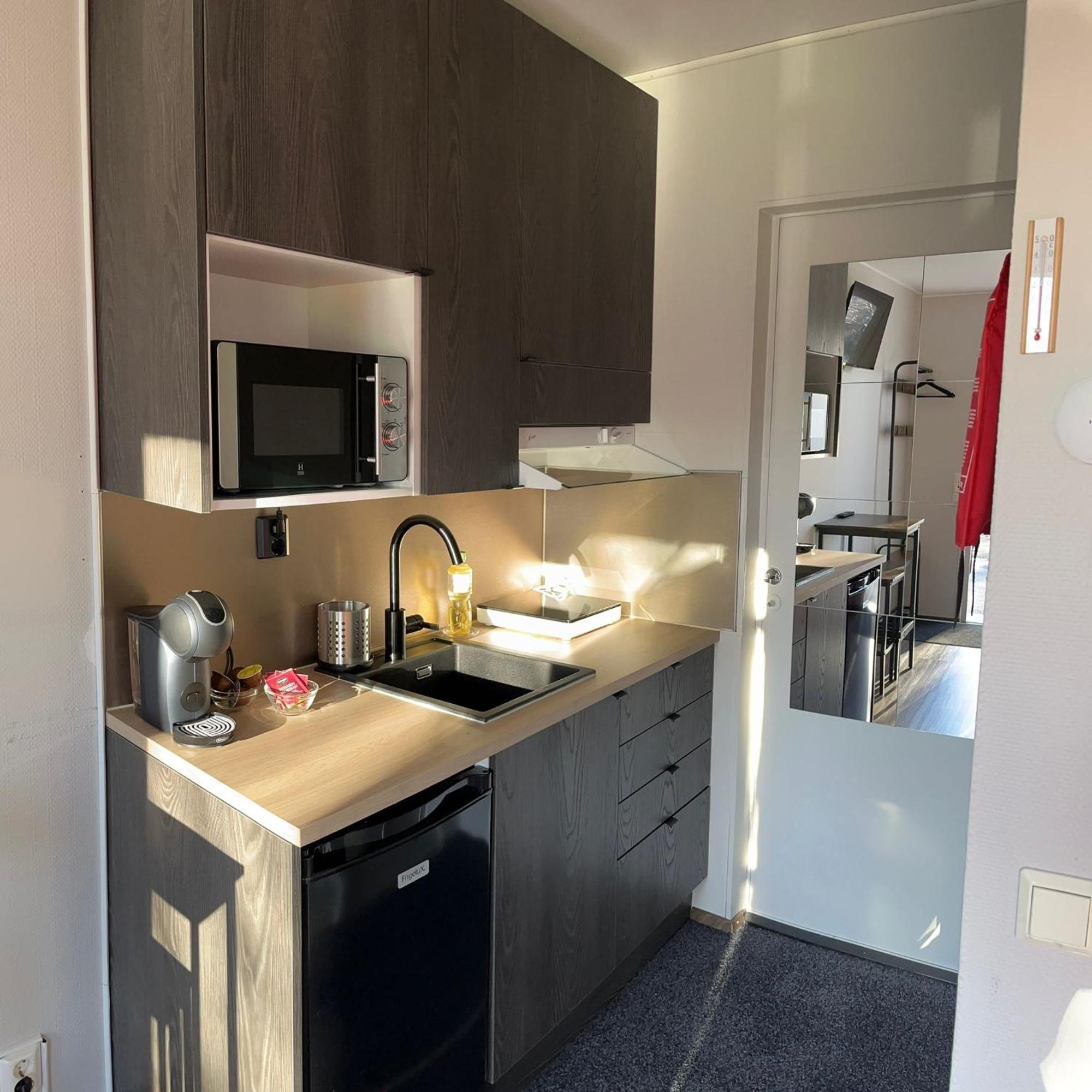 רובניימי Cozy Studio In 5 Min From Santa Claus Village מראה חיצוני תמונה